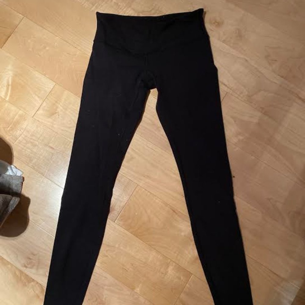 Lululemon Wunder Unders Size 4